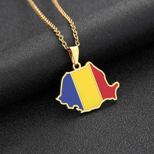 Romania Heritage Necklace Gold closeup